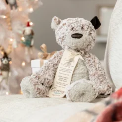 DEMDACO Giving Bear 16 Inches - Brown -Playland Shop GUEST 0f5adbcd abdc 404f af53 0c66e7ec55d2