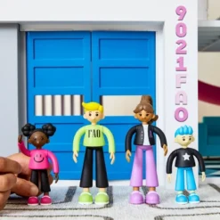 FAO Schwarz Toy Wood Ultimate Doll House LED -Playland Shop GUEST 5e906803 97b7 49ef 8164 b5e13b9ce7ca