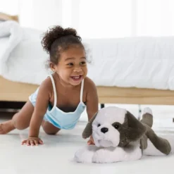 FAO Schwarz Toy Plush Lying Beabull 22" -Playland Shop GUEST a63414b0 a119 40fb b1a7 ab9ecbc949fd