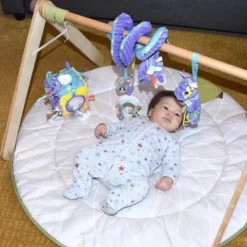 TriAction Toys Les Delingos Baby Activity Cube | Kiprokos The Zebra -Playland Shop GUEST c5f7135d 847a 421e a8d3 55fbc71772d2