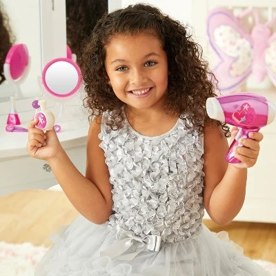 Kidoozie Glamour Girls Styling Set - Pretend Play Hair And Cosmetics Set For Children Ages 3 And Above 7 Kidoozie Glamour Girls Styling Set - Pretend Play Hair And Cosmetics Set For Children Ages 3 And Above - Image 5